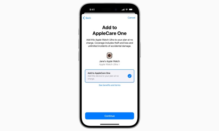 iPhoneでAppleCare Oneサービスを利用する様子。