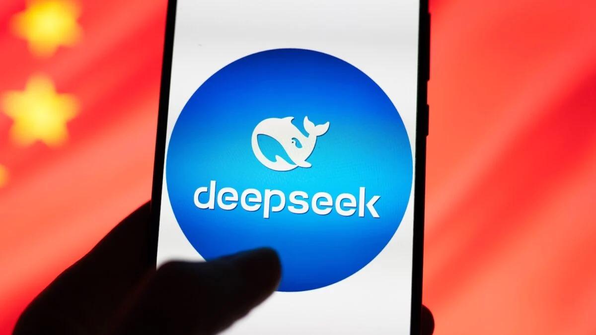 DeepSeek CEO、情報漏洩疑惑で混乱：AIドラマは一般大衆を飽きさせる
